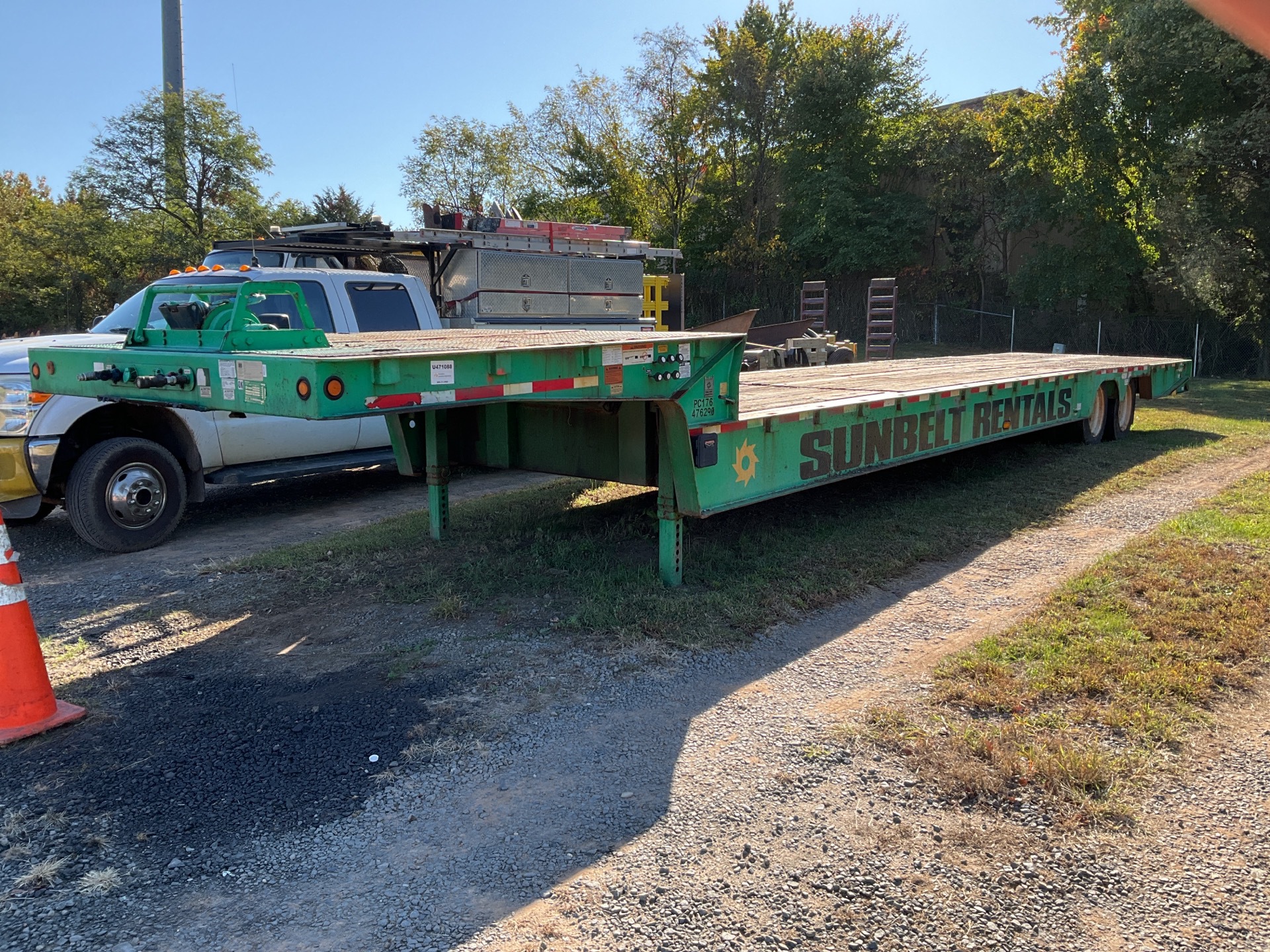 2013 Trail King TK70HT-482 45 ft T/A Hydraulic Tail Trailer