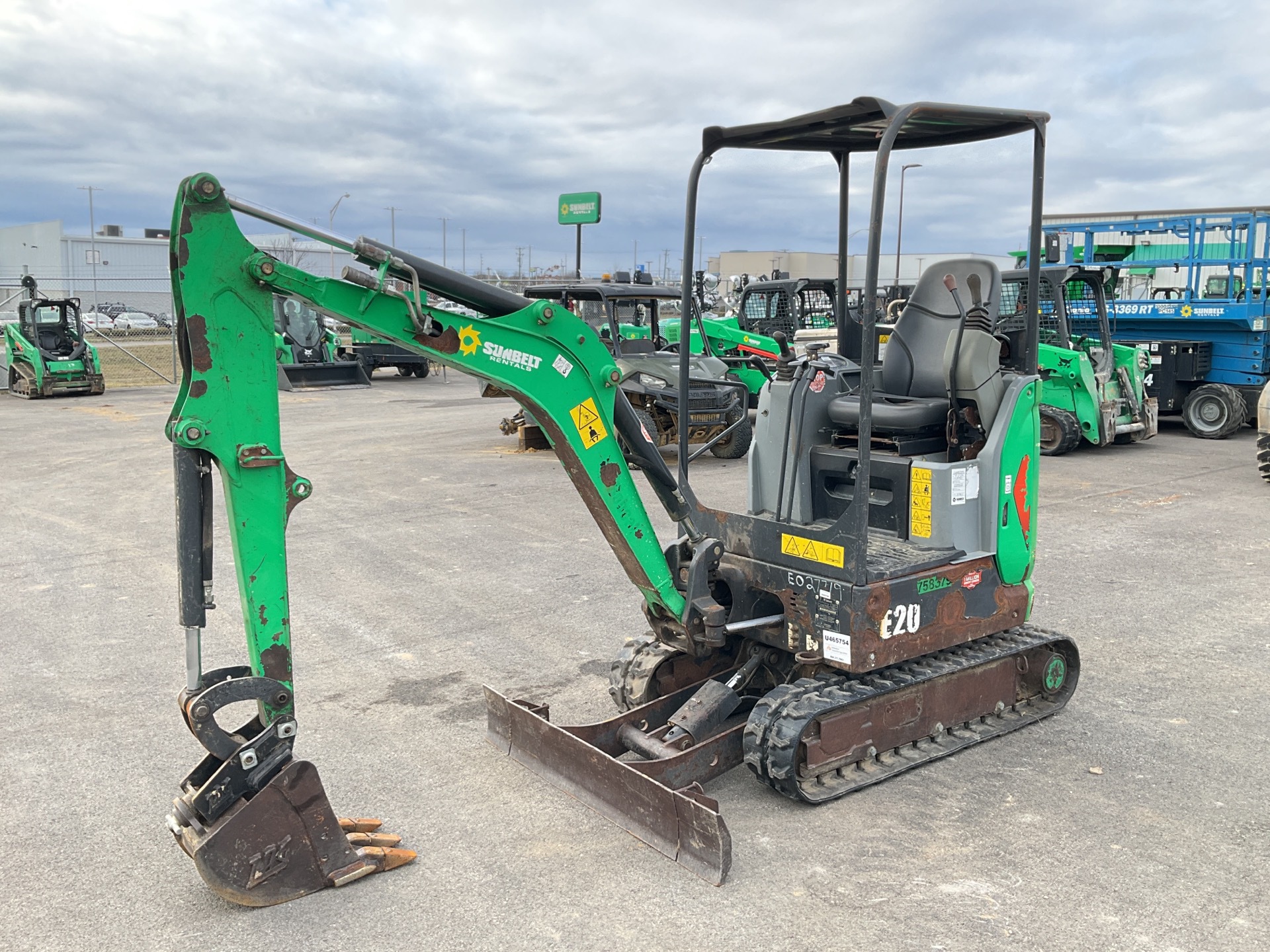 2015 Bobcat E20 Mini Excavator