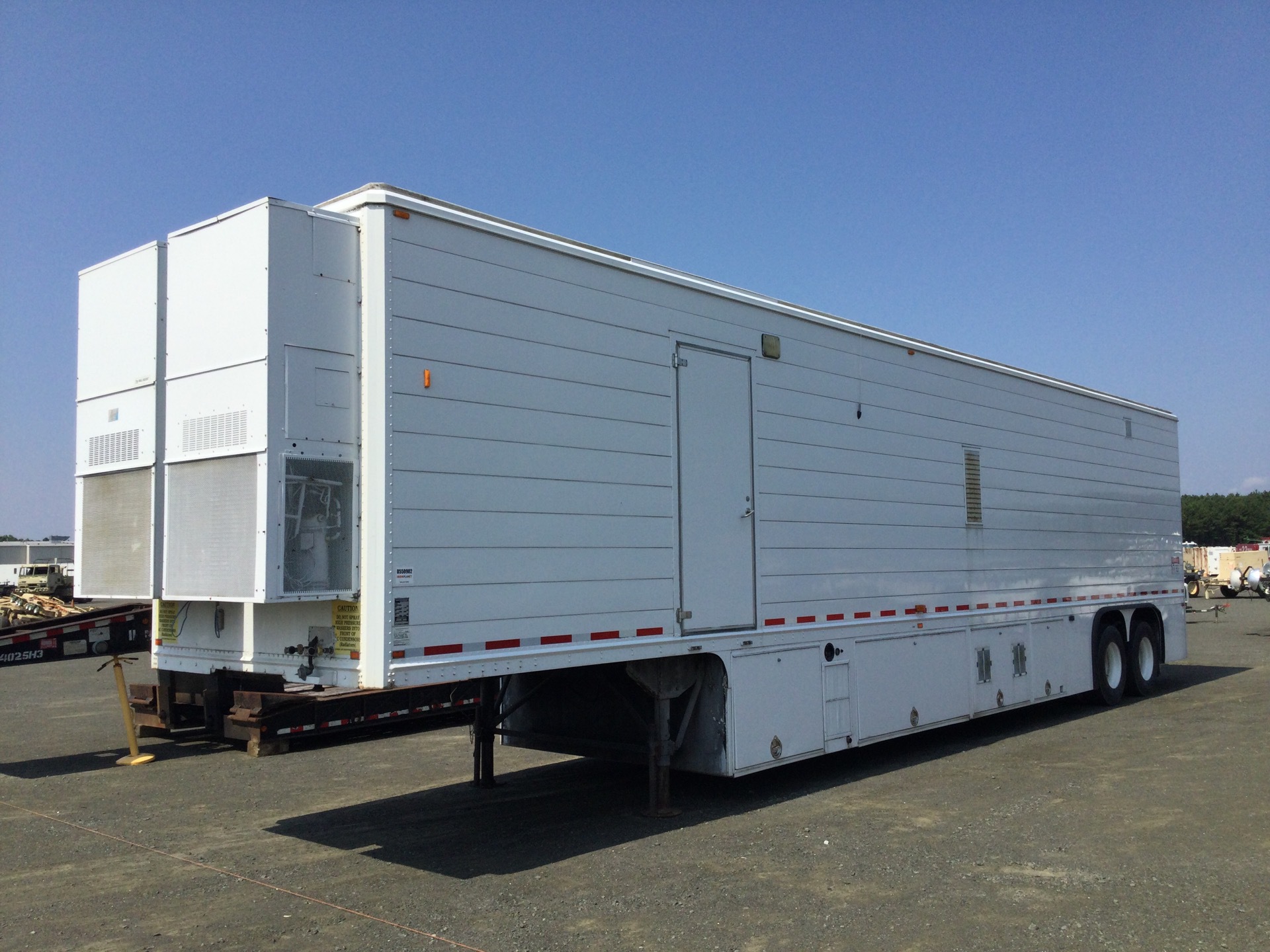 1996 Medical Coaches T/A Medi Coach MRI trailer. MRI system removed, contains generator, A/C system,