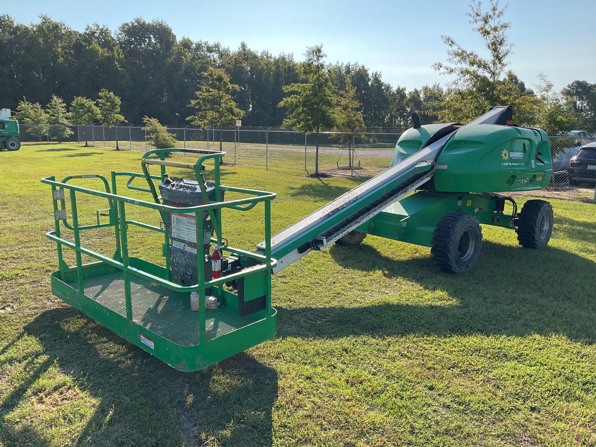 2015 JLG 400S 4WD Diesel Telescopic Boom Lift