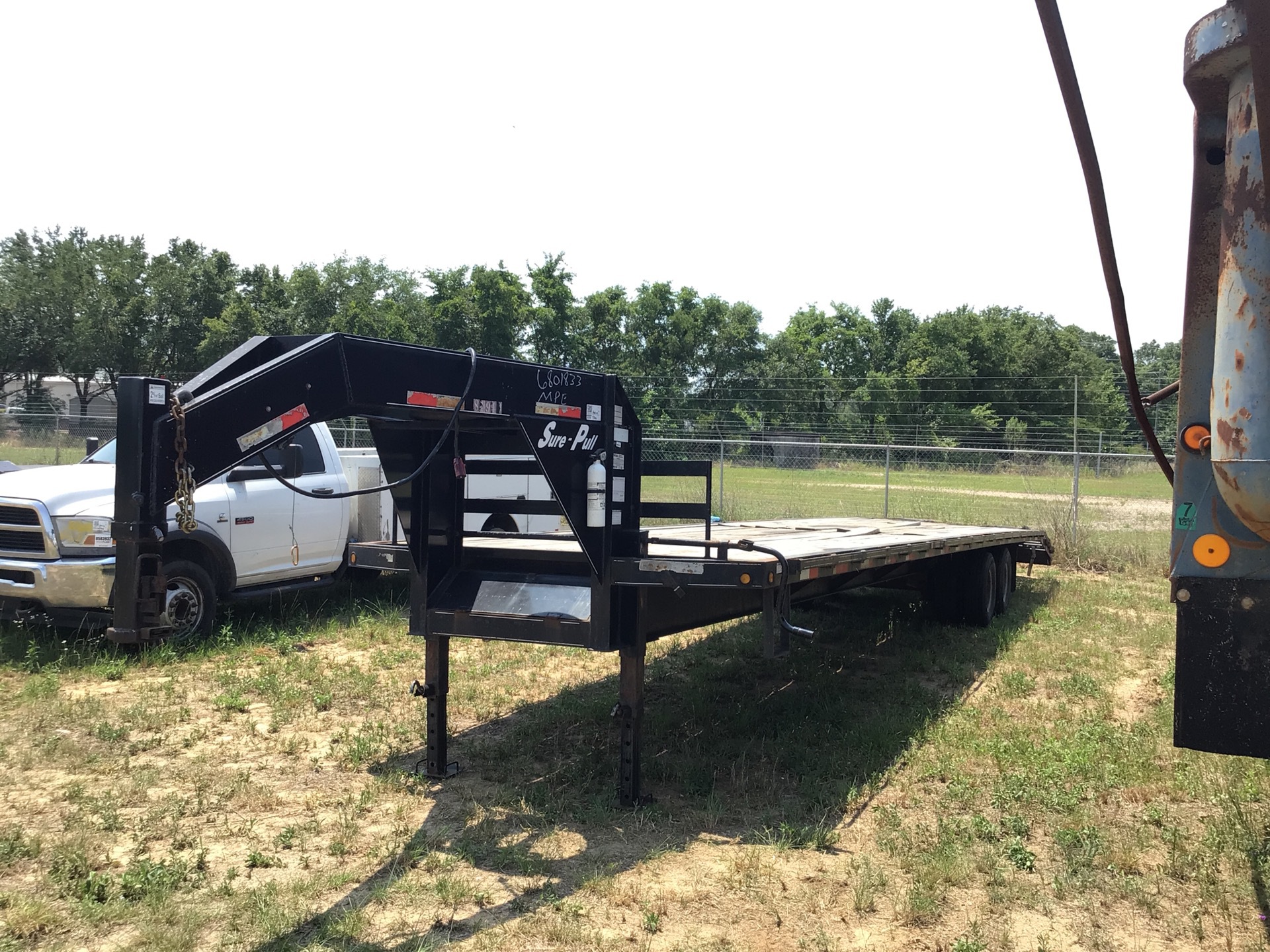 2017 Sure-Pull 35 ft T/A Gooseneck Equipment Trailer