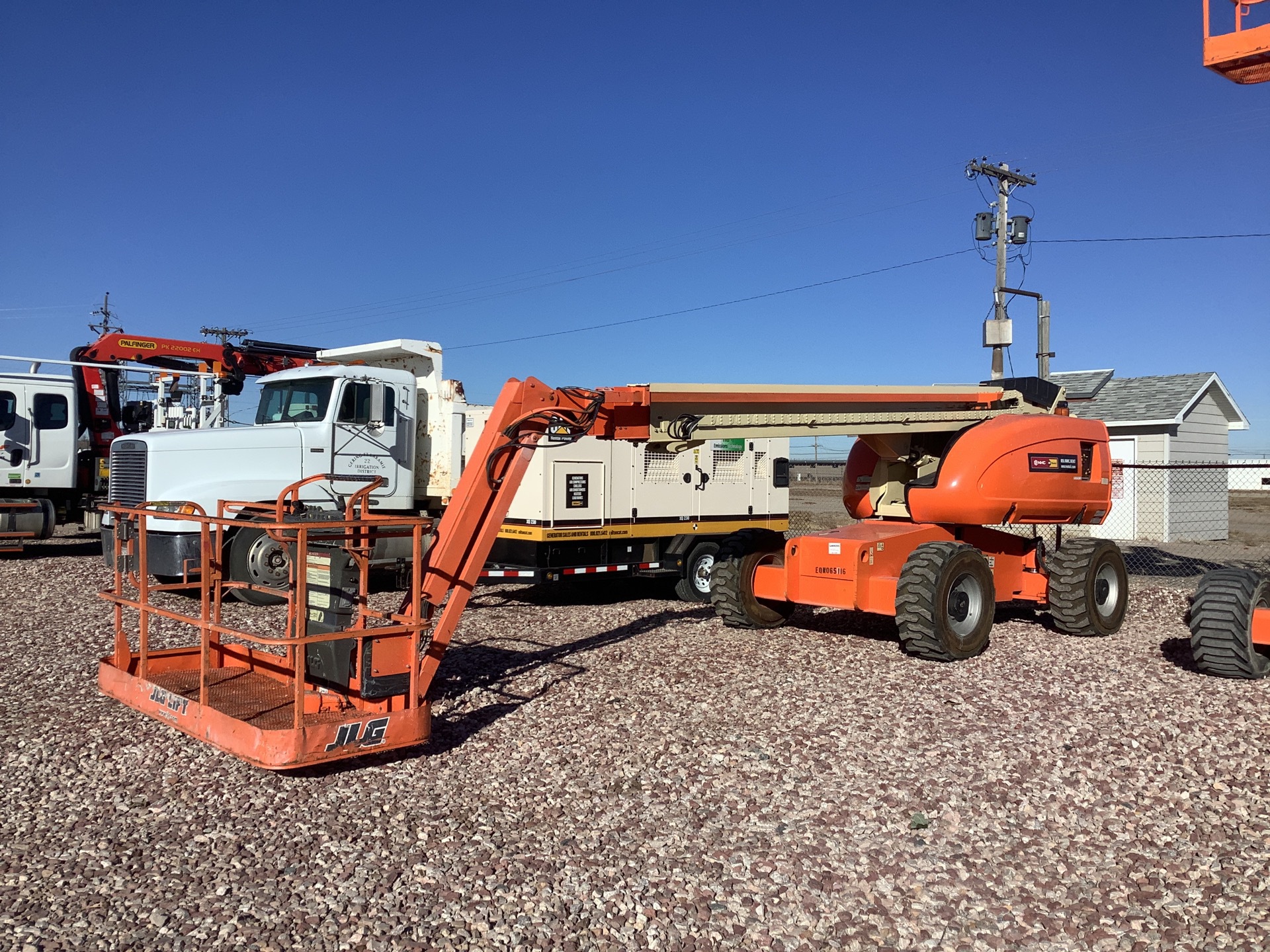 2008 JLG 600SJ 4WD Dual Fuel Telescopic Boom Lift